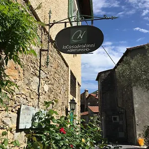La Casa Dei Nonni Castelbianco Frühstückspension